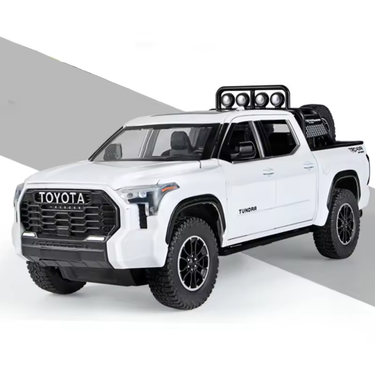 1:24 Diecast Toyota Tundra Model Car